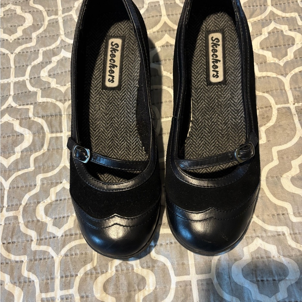 Skechers size 7  Black Mary Jane Shoes